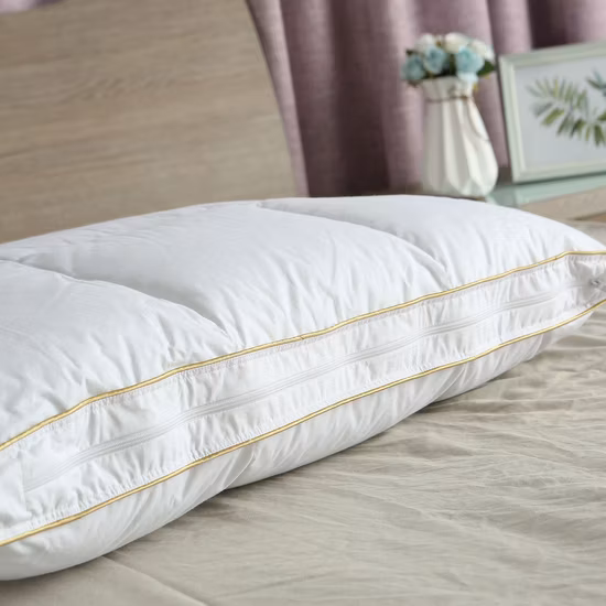 Hochwertiges, luxuriöses, bequemes großes kariertes Memory-Faser-Kissen